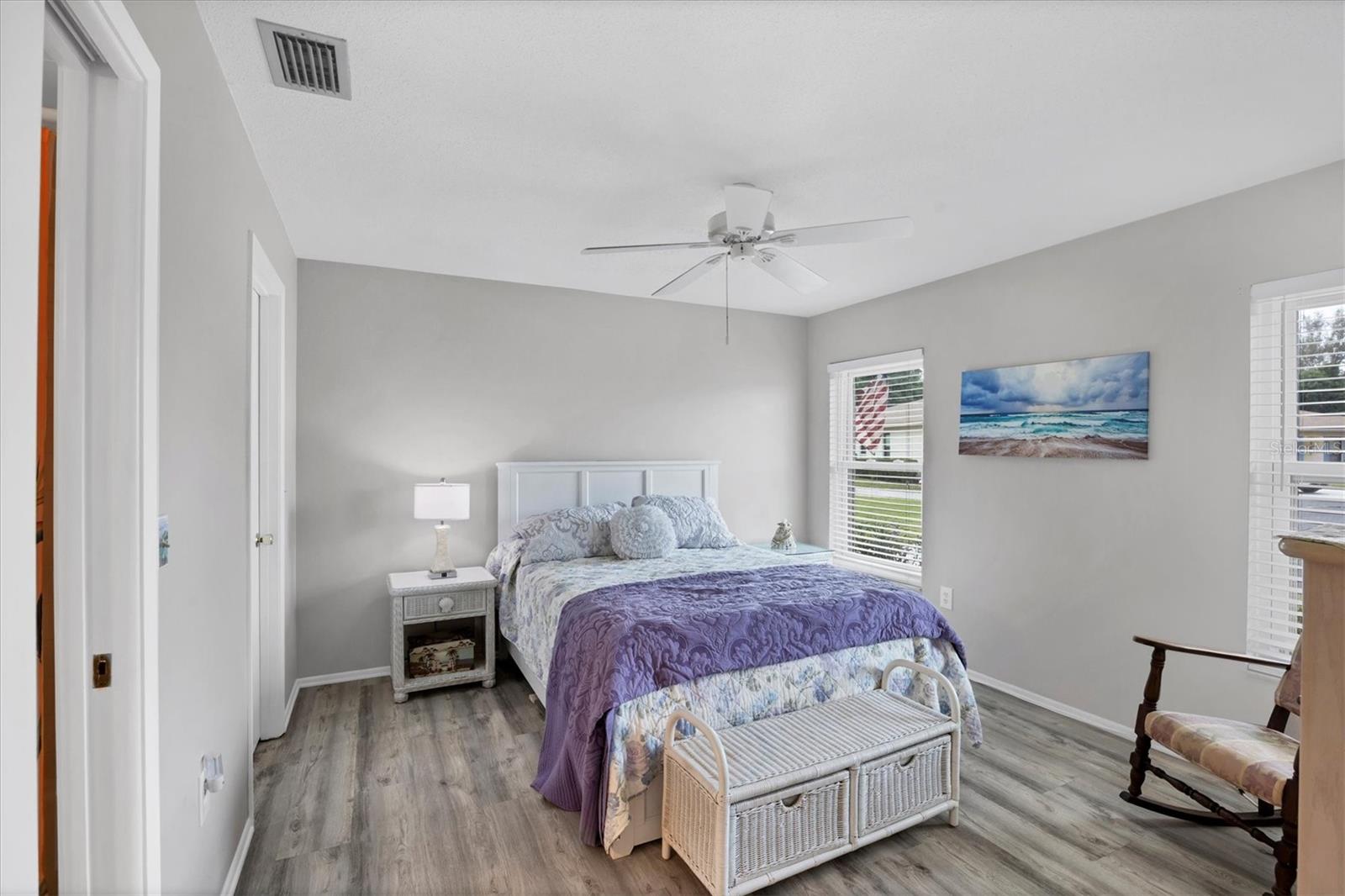 Image 24 of 39 For 769 Vivienda South Court 10