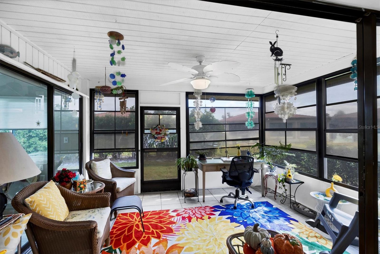 Image 26 of 39 For 769 Vivienda South Court 10