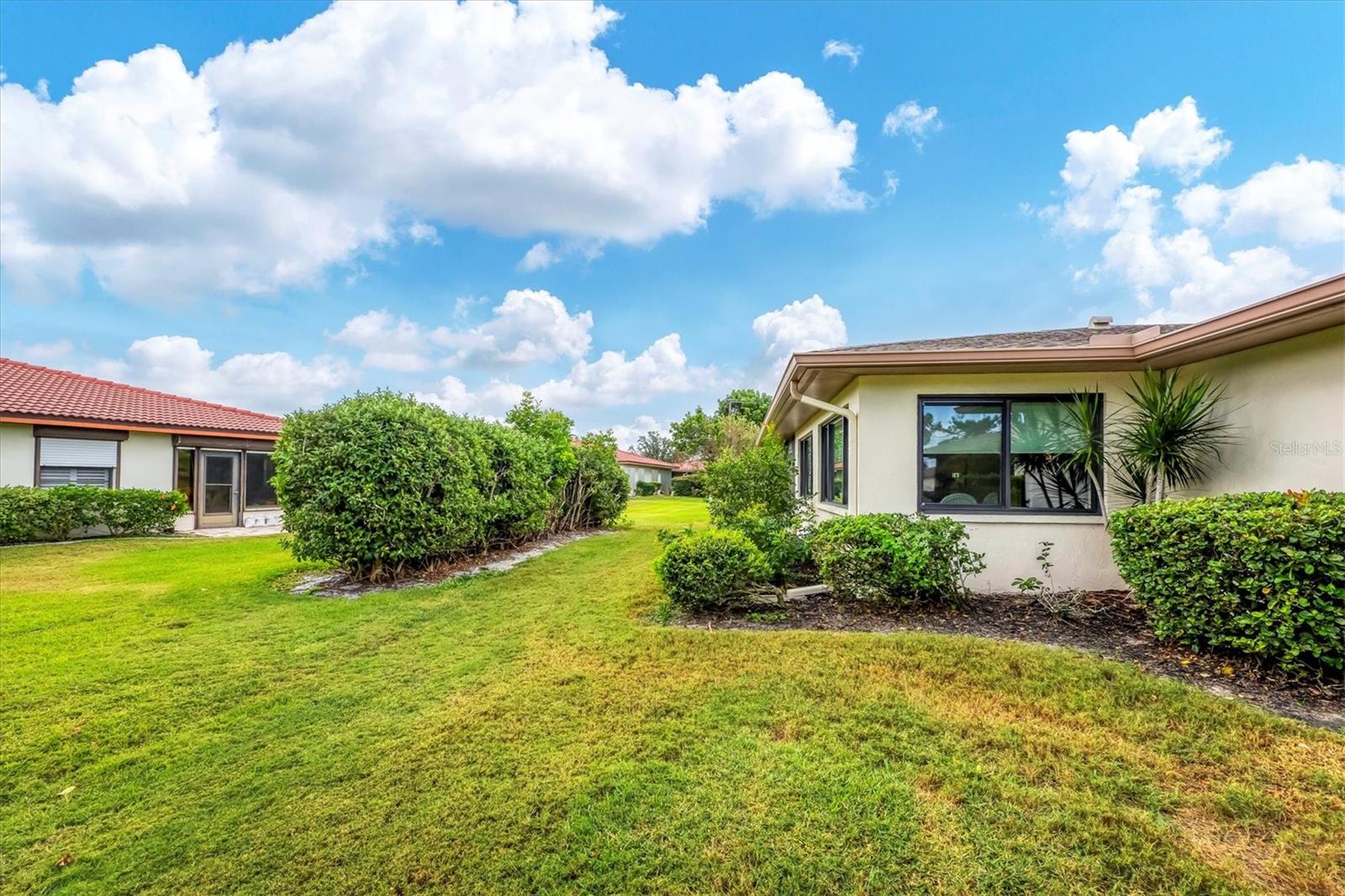 Image 31 of 39 For 769 Vivienda South Court 10