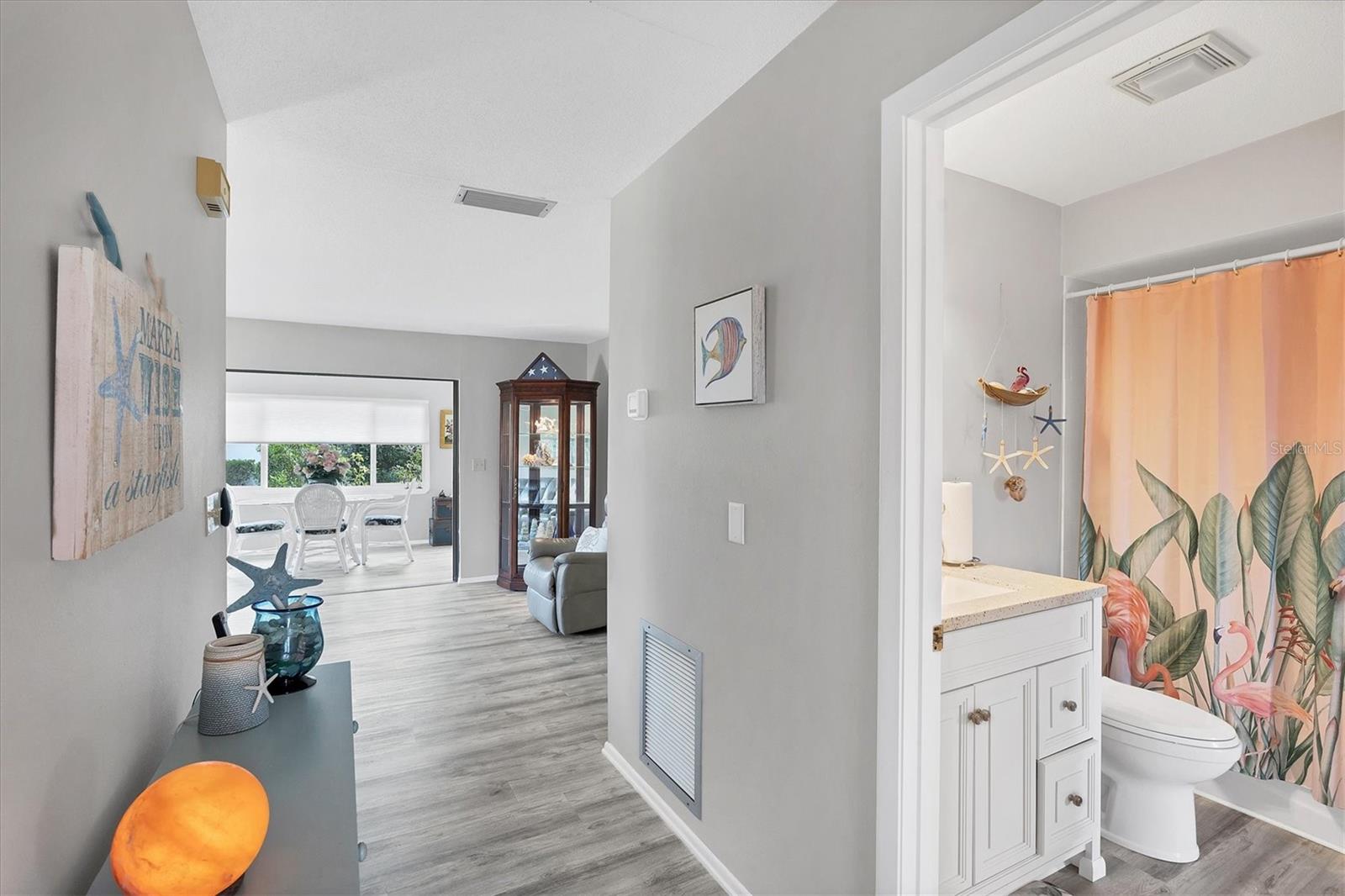 Image 4 of 39 For 769 Vivienda South Court 10