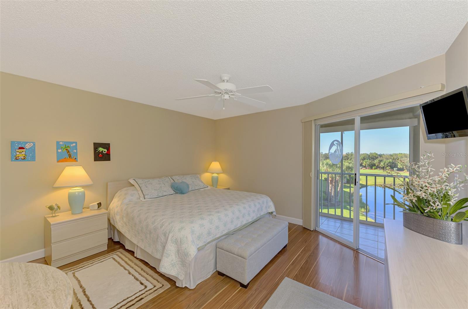 Image 26 of 95 For 9300 Clubside Circle 1303