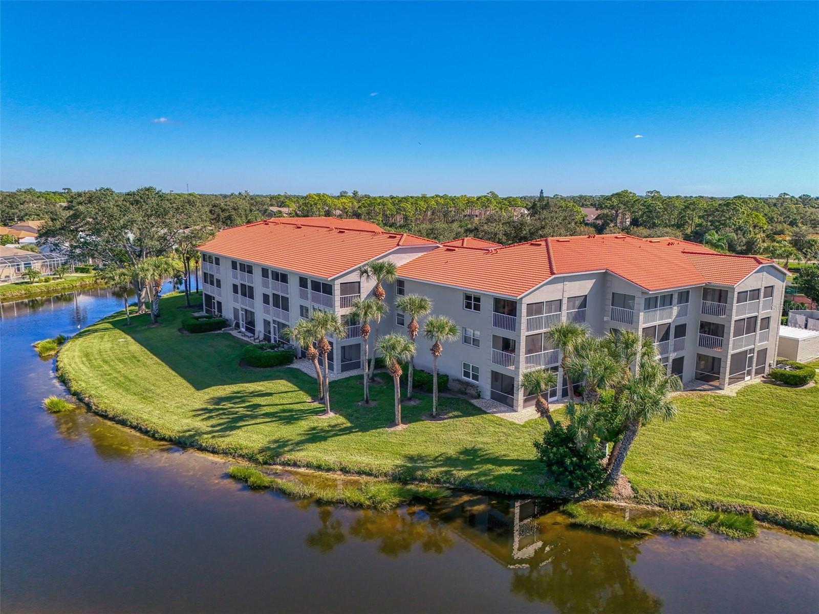 Image 51 of 95 For 9300 Clubside Circle 1303