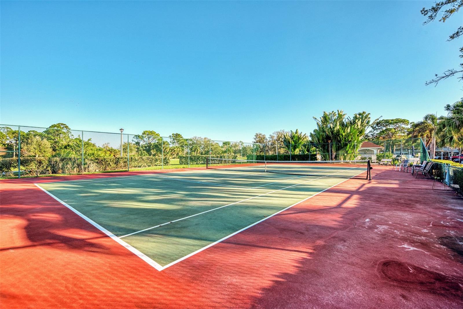 Image 72 of 95 For 9300 Clubside Circle 1303