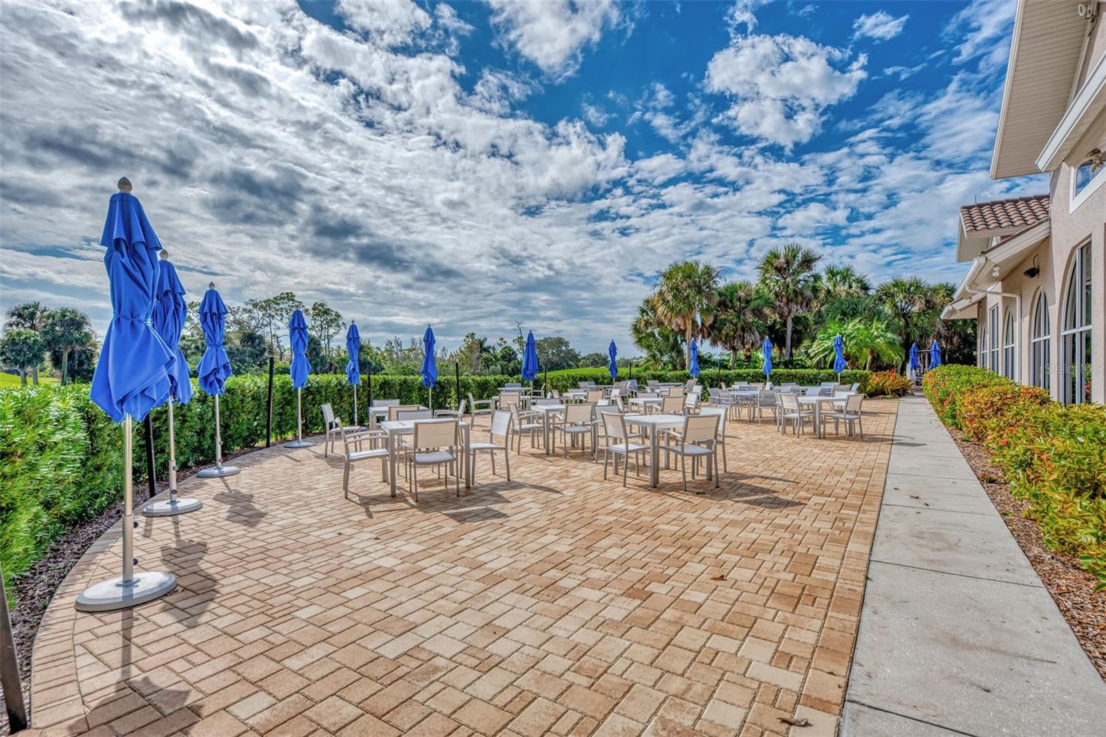 Image 84 of 95 For 9300 Clubside Circle 1303