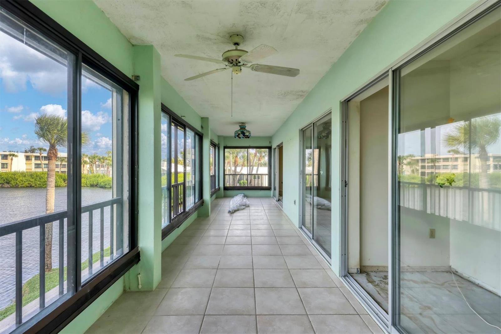 Image 30 of 53 For 101 Whispering Sands Drive 205