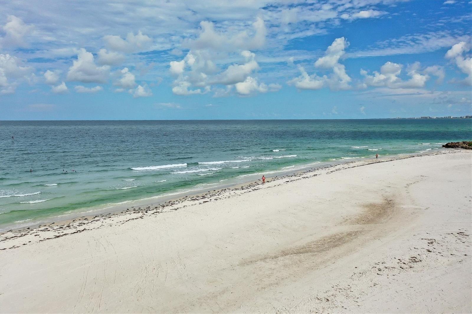 Image 49 of 53 For 101 Whispering Sands Drive 205