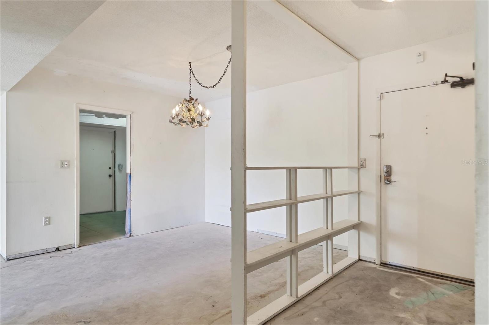 Image 7 of 53 For 101 Whispering Sands Drive 205