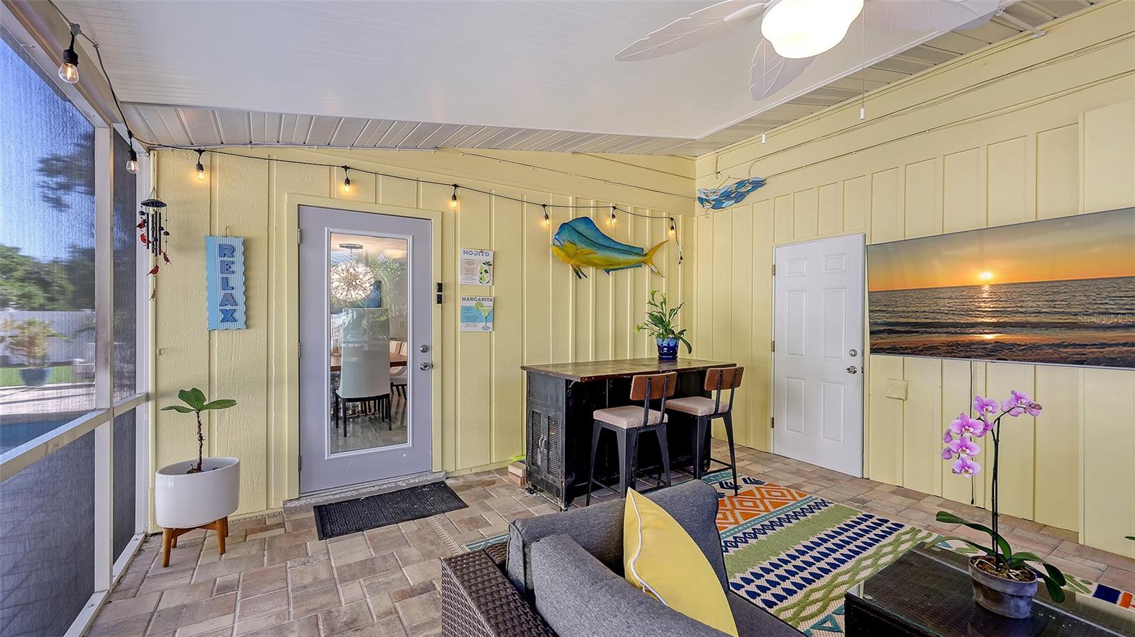 Image 31 of 53 For 2525 Hibiscus Street