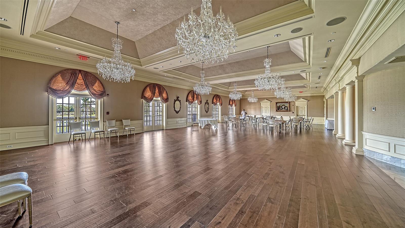 Image 73 of 99 For 401 N Point Road 603