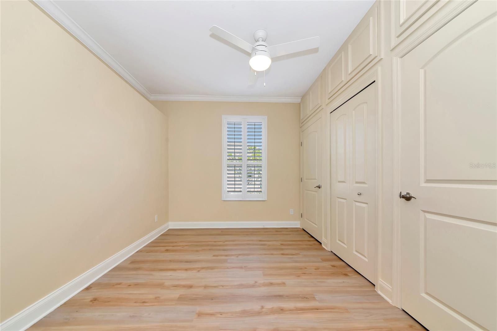 Image 18 of 48 For 8408 Whispering Woods Court