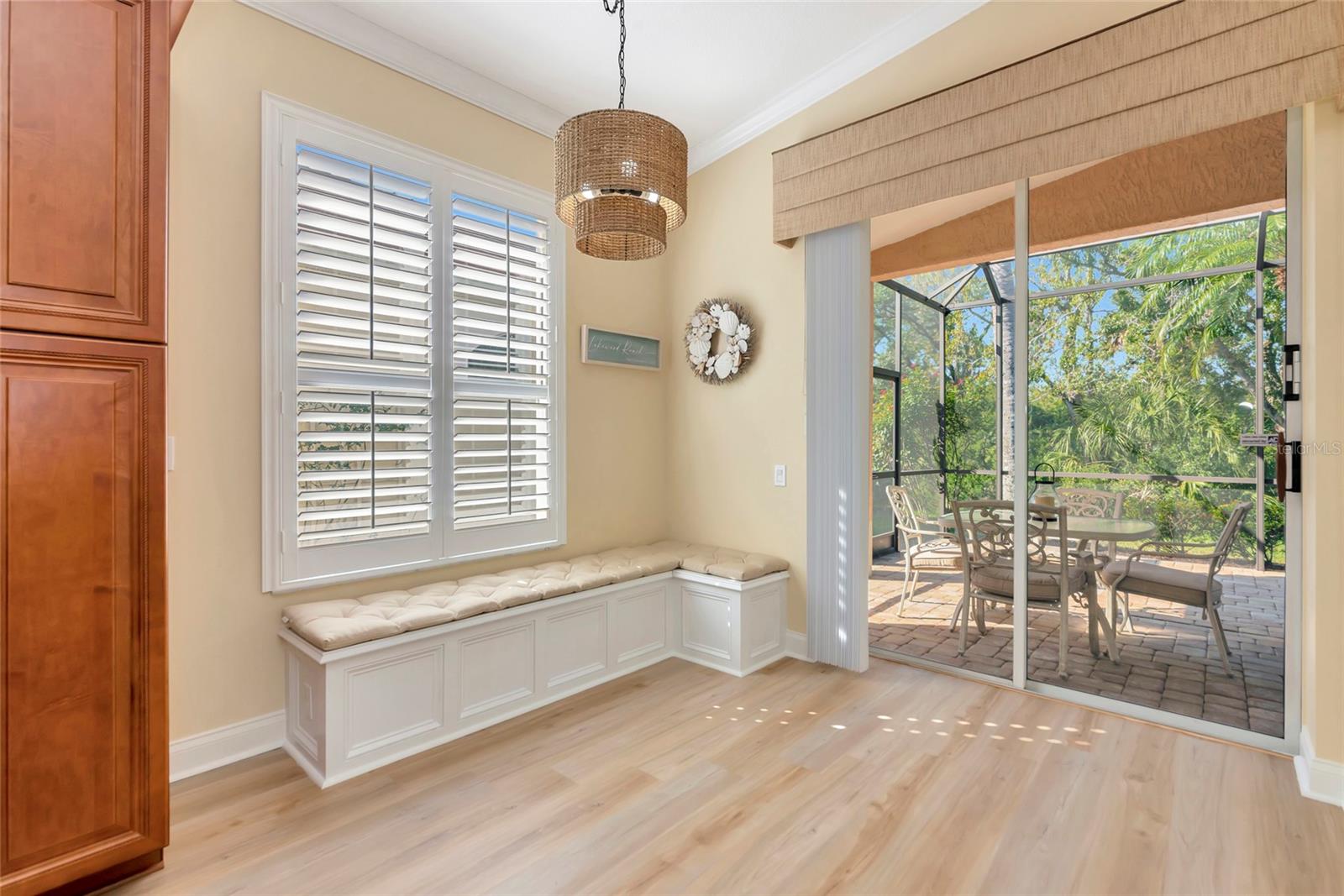 Image 34 of 48 For 8408 Whispering Woods Court