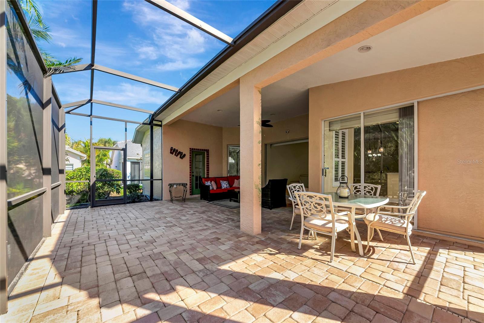 Image 41 of 48 For 8408 Whispering Woods Court