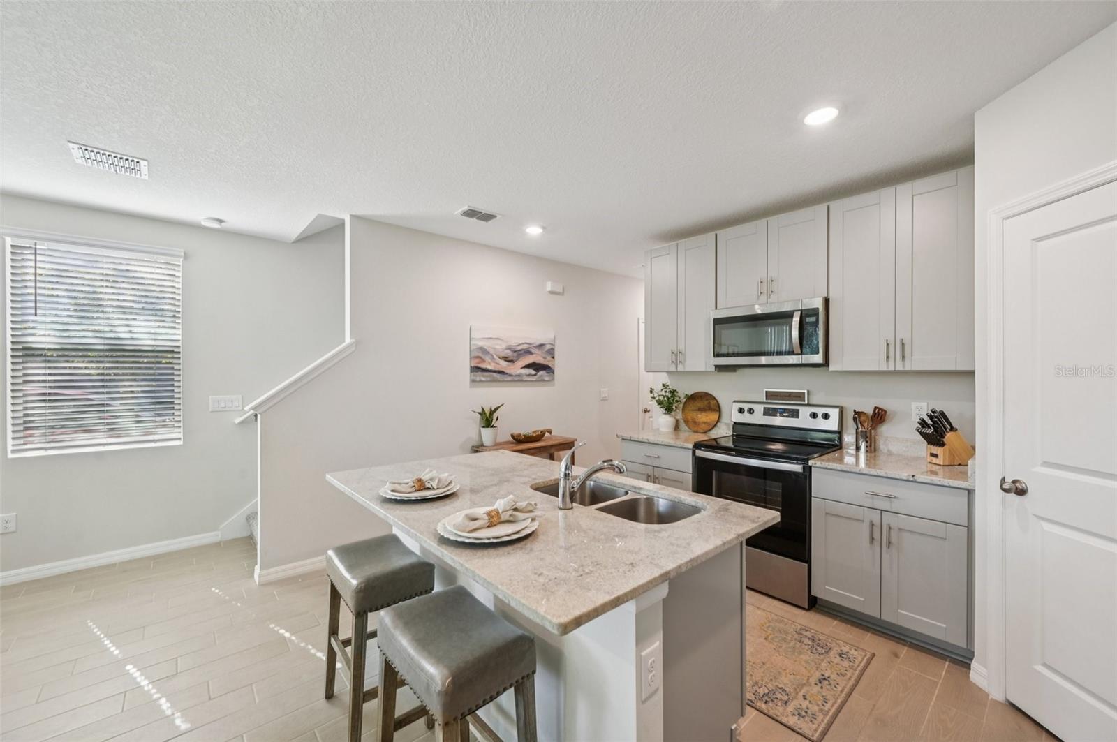 Image 12 of 42 For 17148 Blowfish Drive