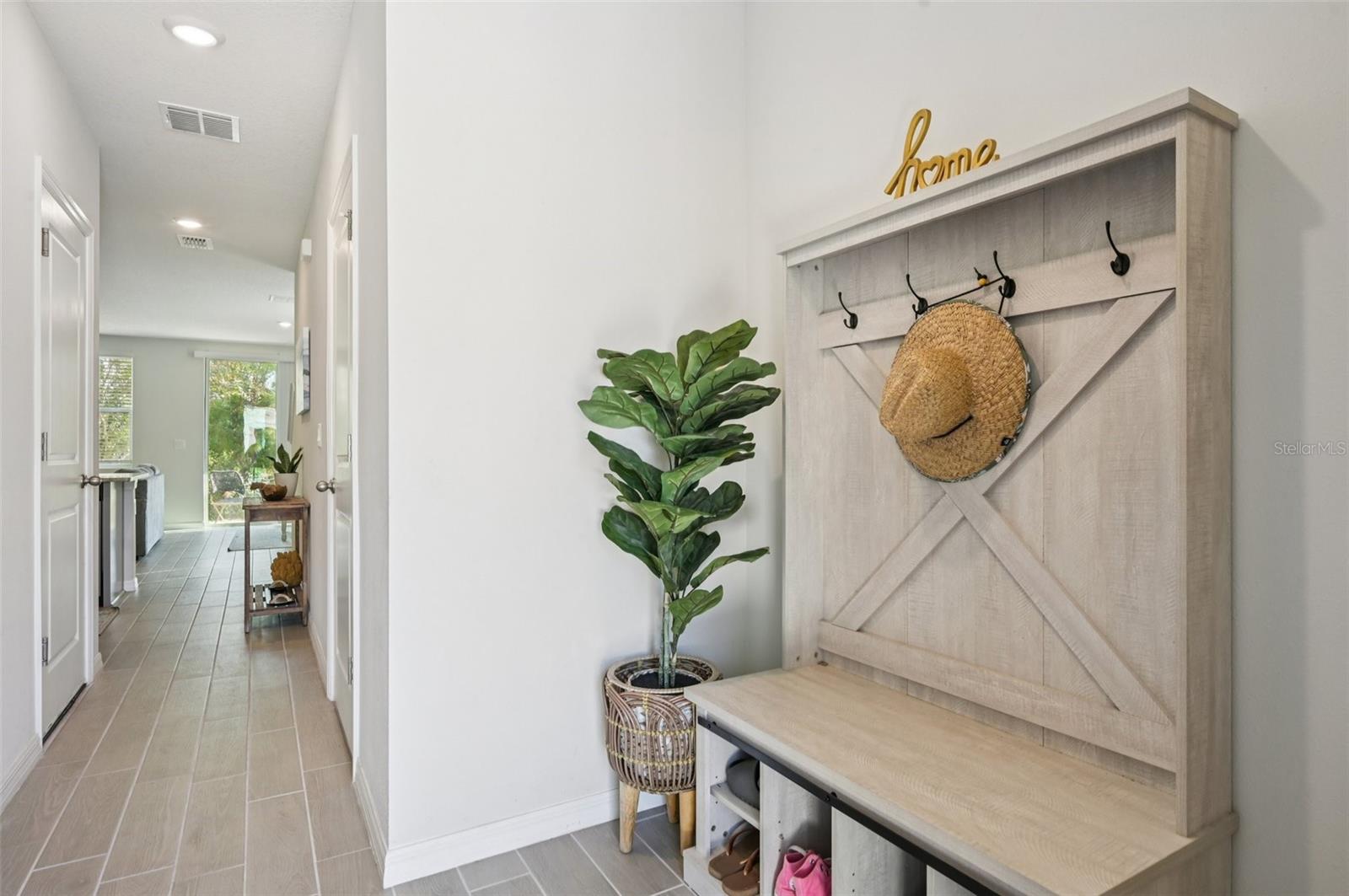 Image 5 of 42 For 17148 Blowfish Drive