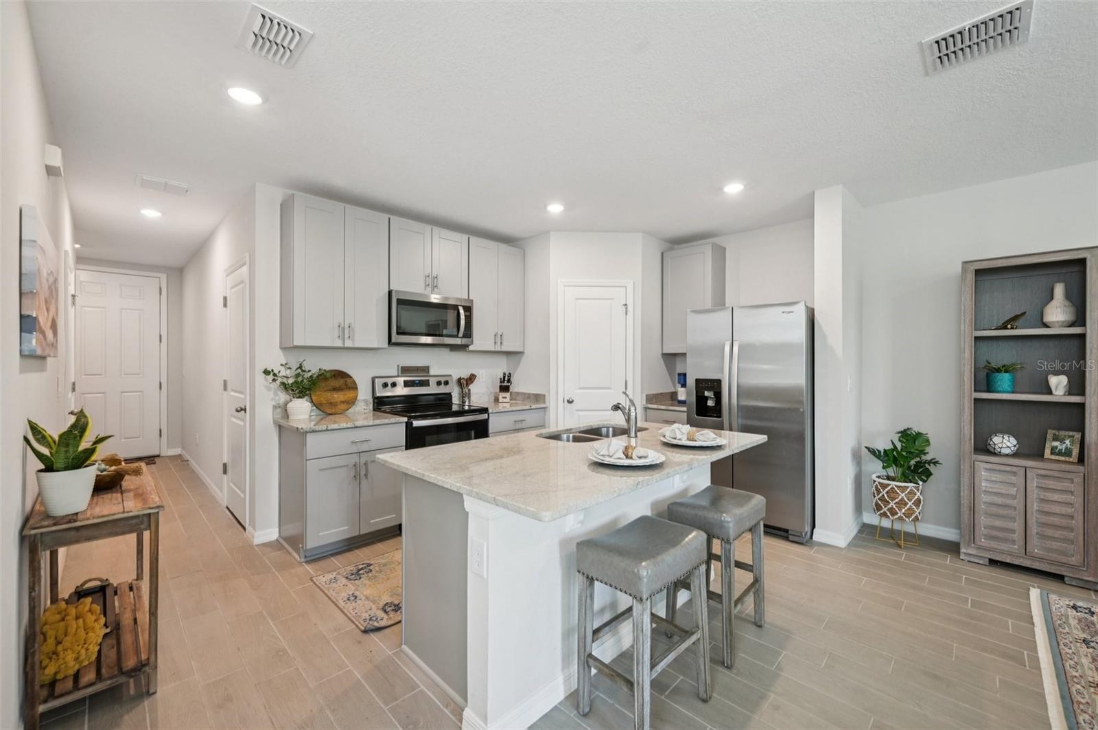 Image 6 of 42 For 17148 Blowfish Drive