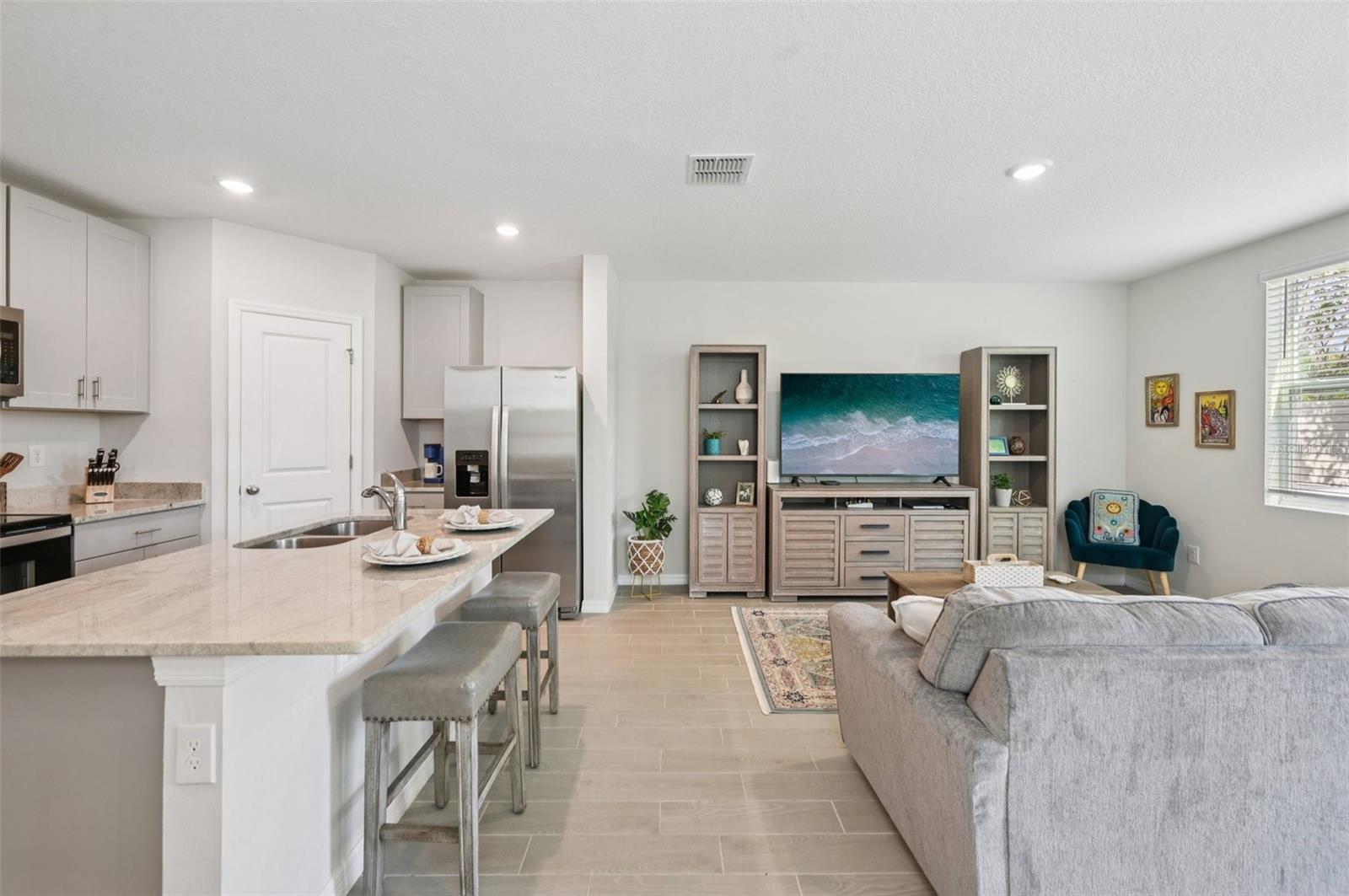 Image 9 of 42 For 17148 Blowfish Drive