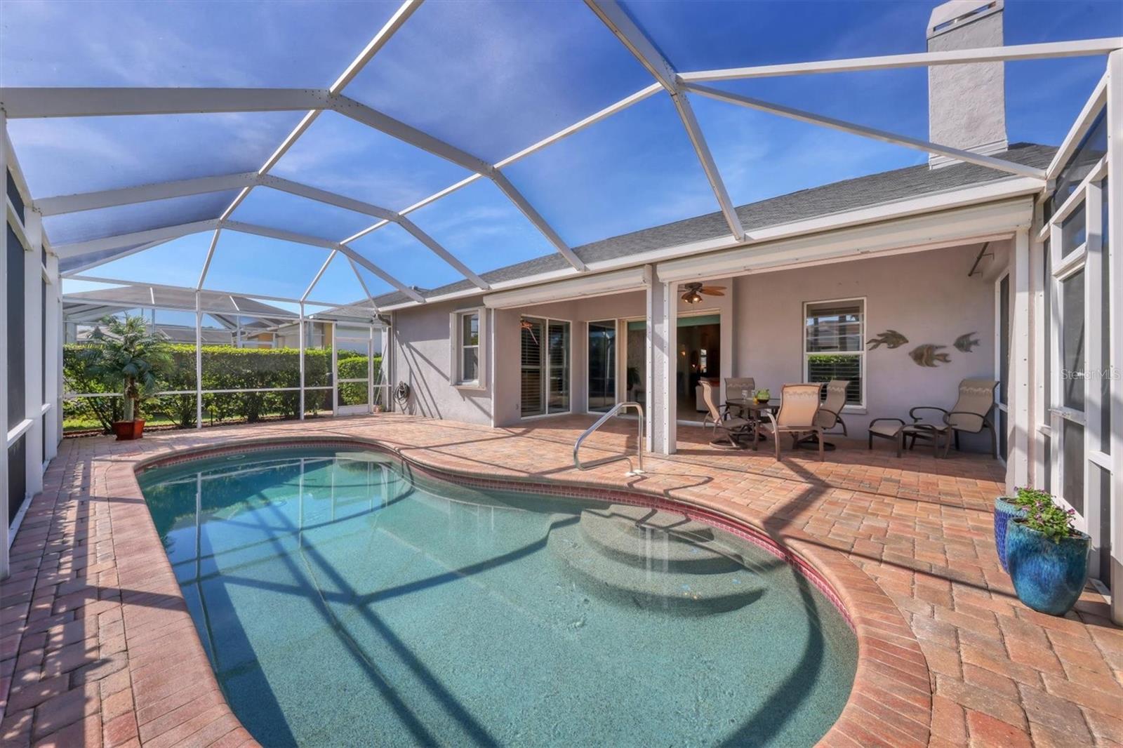 Image 37 of 79 For 8945 Olde Hickory Avenue