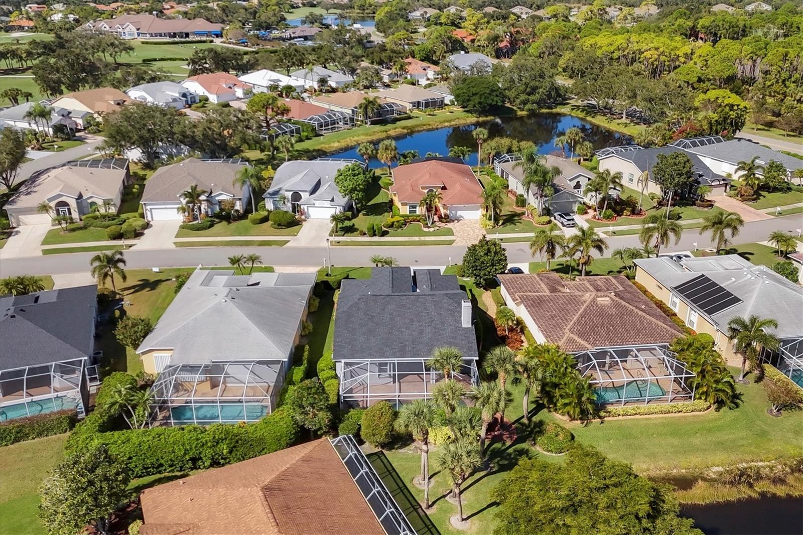 Image 44 of 79 For 8945 Olde Hickory Avenue