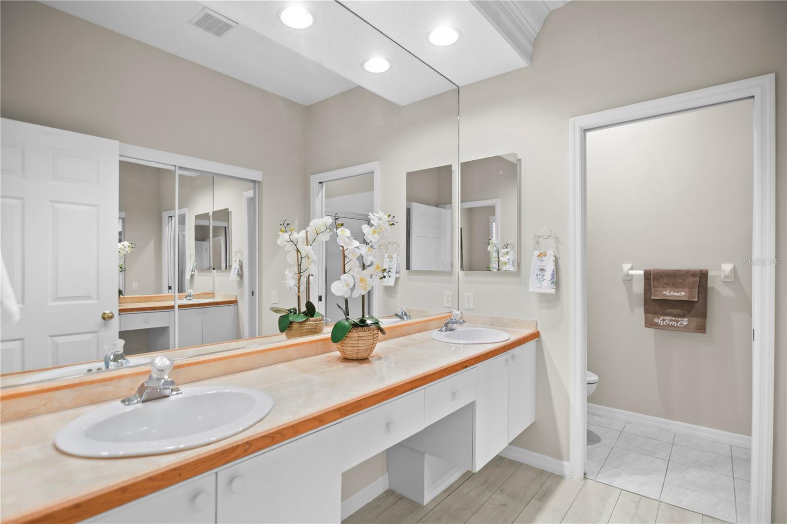 Image 22 of 40 For 8525 54th Avenue Circle E