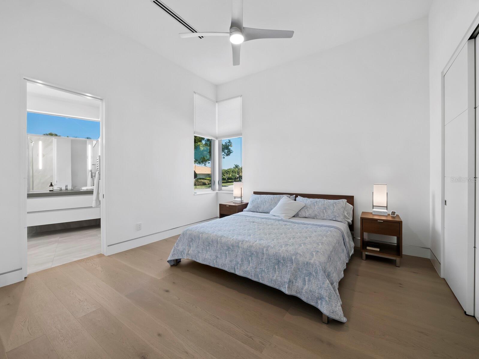 Listing photo id 27 for 656 Owl Drive