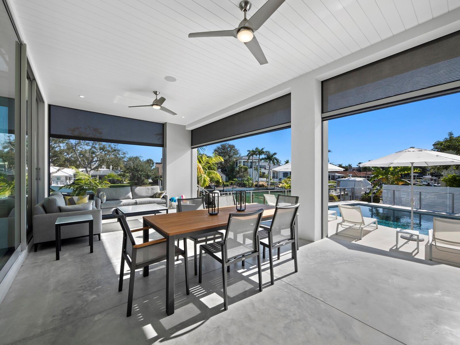 Listing photo id 31 for 656 Owl Drive