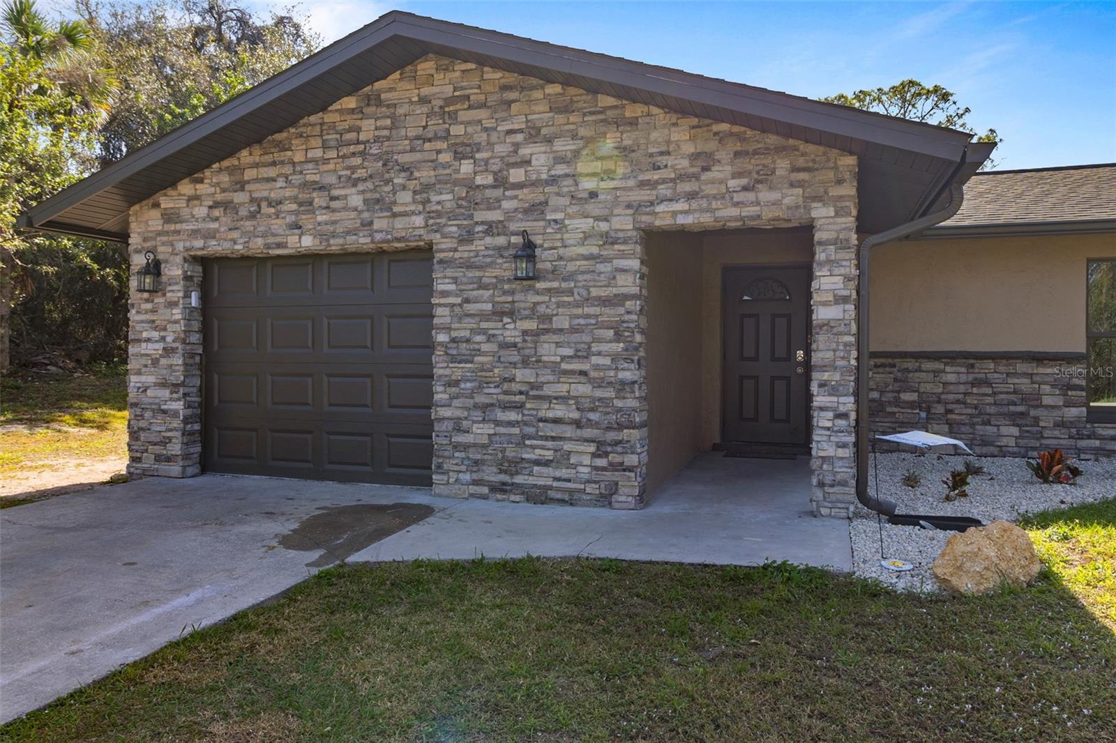 Image 2 of 30 For 20495 Albury Drive