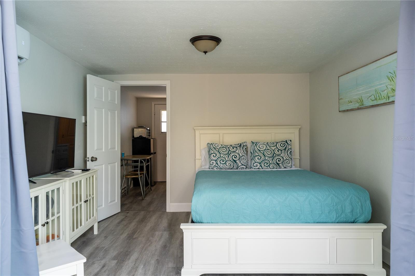 Image 20 of 40 For 604 Avenida De Mayo