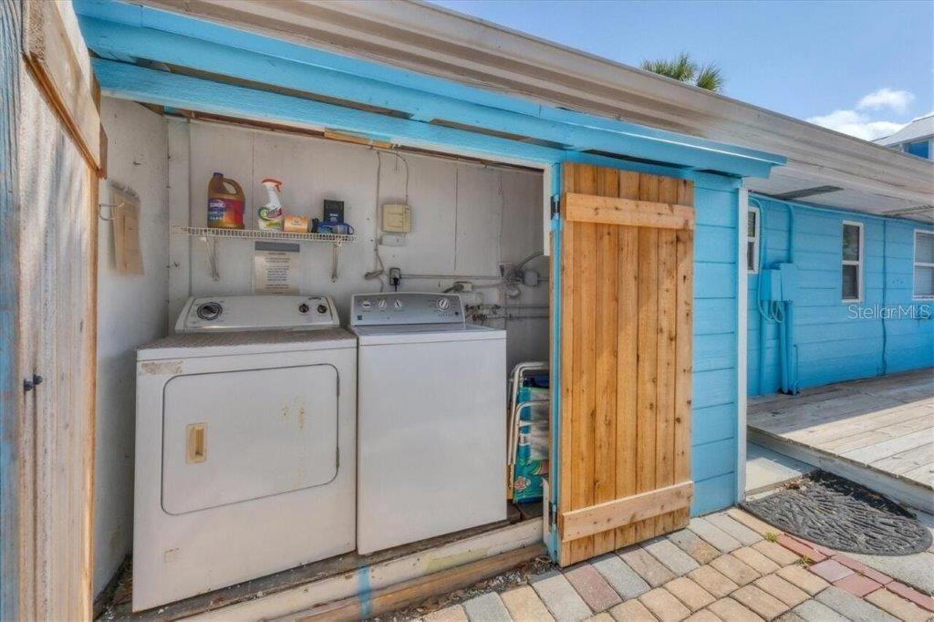 Image 31 of 40 For 604 Avenida De Mayo