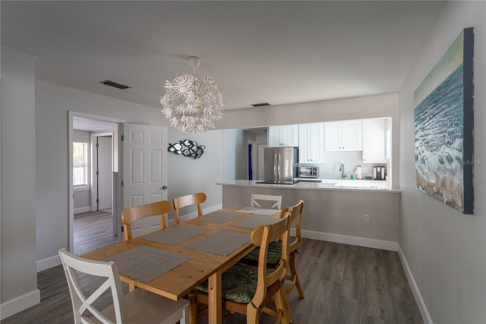 Image 7 of 40 For 604 Avenida De Mayo