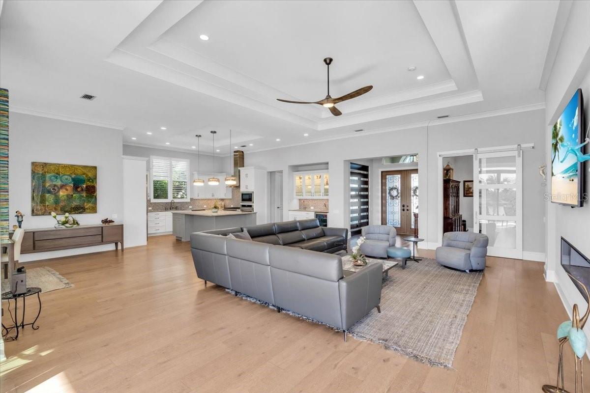 Image 17 of 92 For 11409 Harbourside Lane