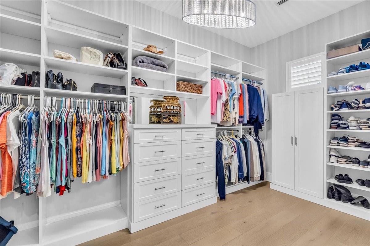 Image 38 of 92 For 11409 Harbourside Lane