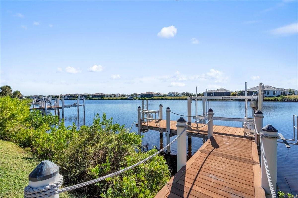 Image 66 of 92 For 11409 Harbourside Lane