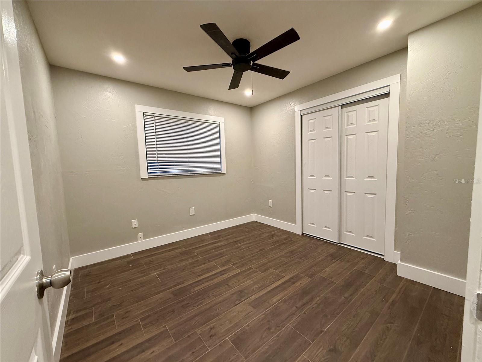 Image 17 of 33 For 3980 Berkshire Drive