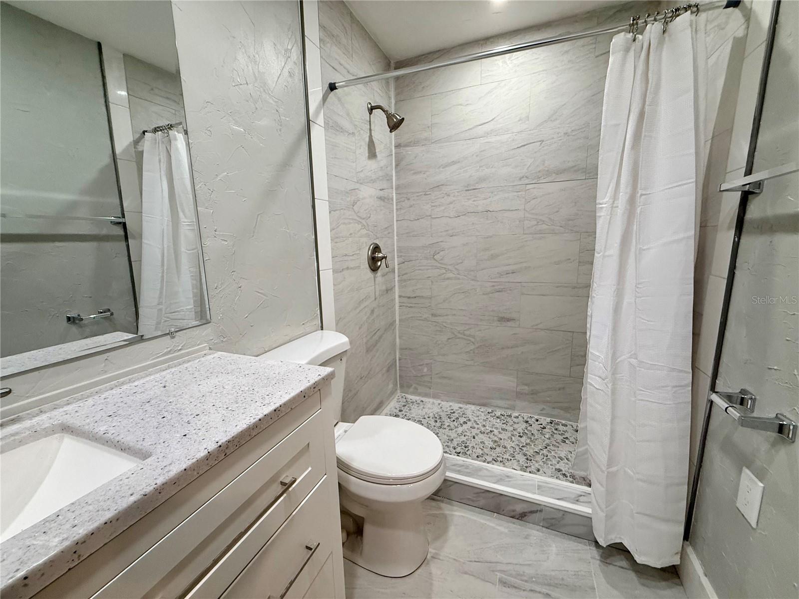 Image 24 of 33 For 3980 Berkshire Drive