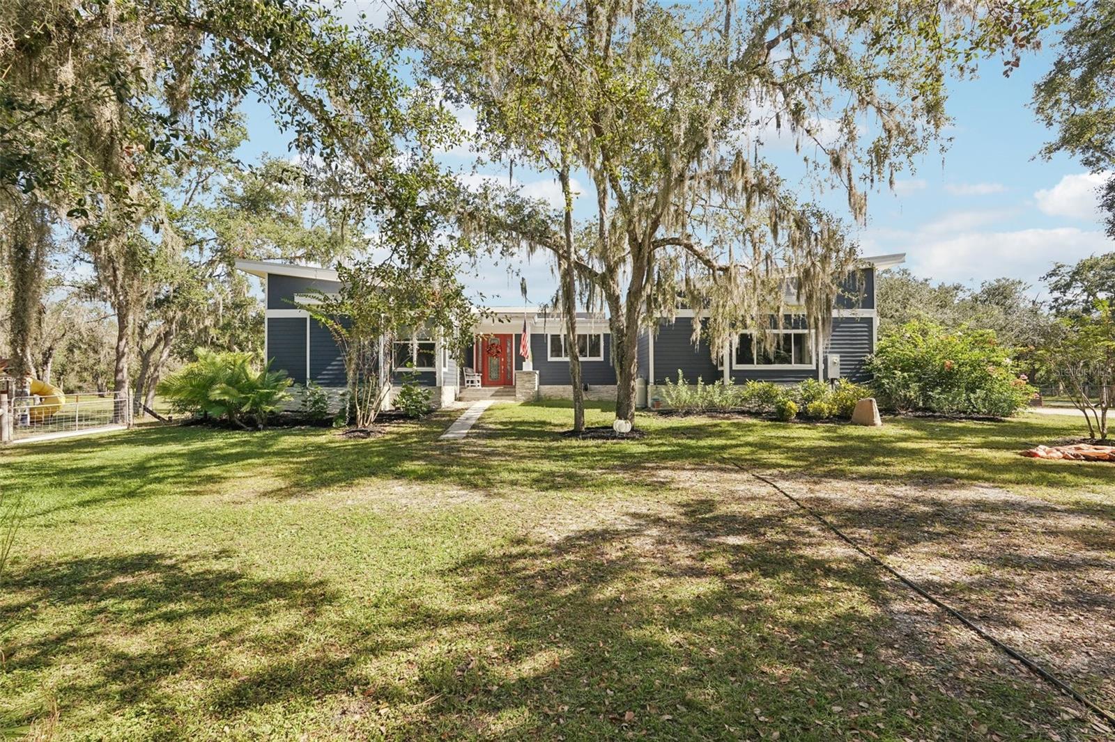 Image 2 of 58 For 30950 Mossy Oak Terrace