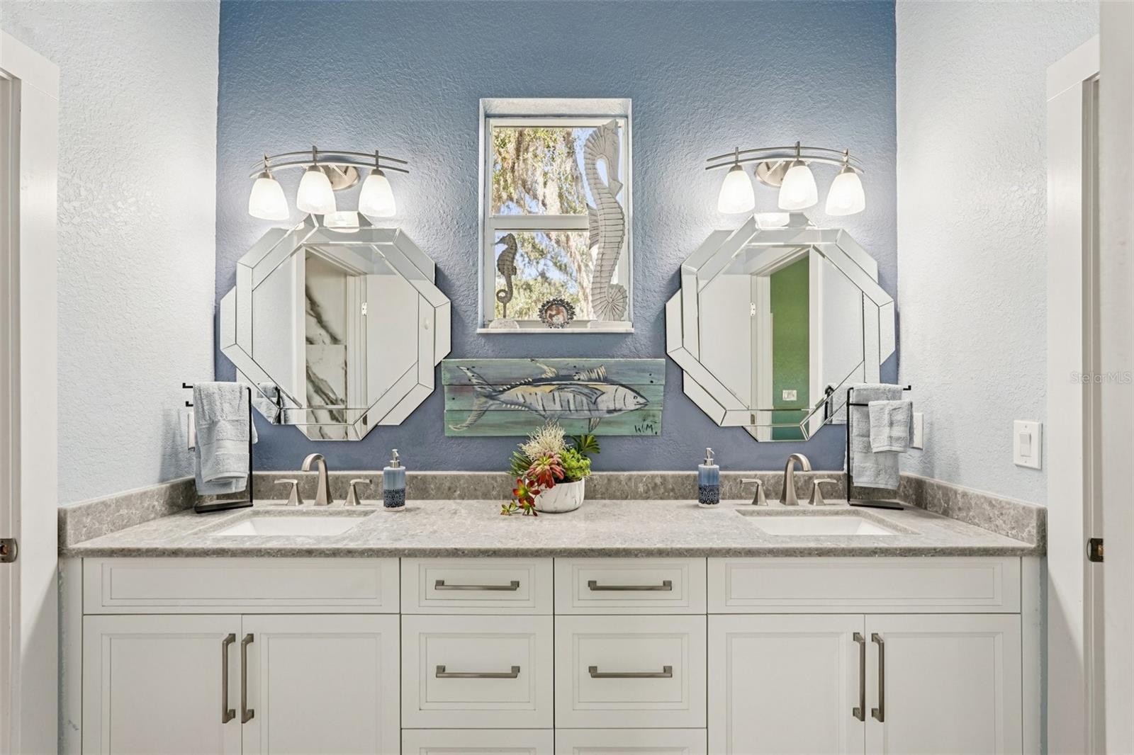 Image 23 of 58 For 30950 Mossy Oak Terrace