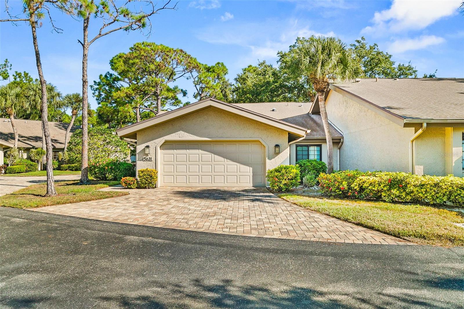 Details for 5631 Pipers Waite 12, SARASOTA, FL 34235