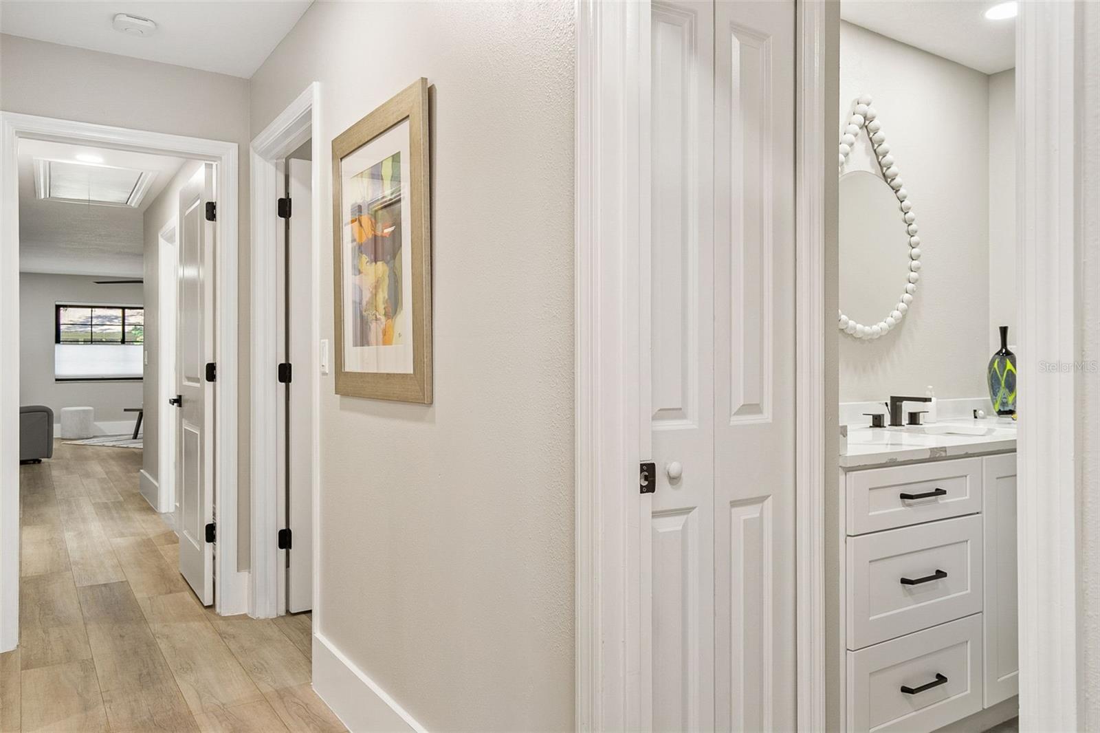 Image 38 of 60 For 5631 Pipers Waite  12