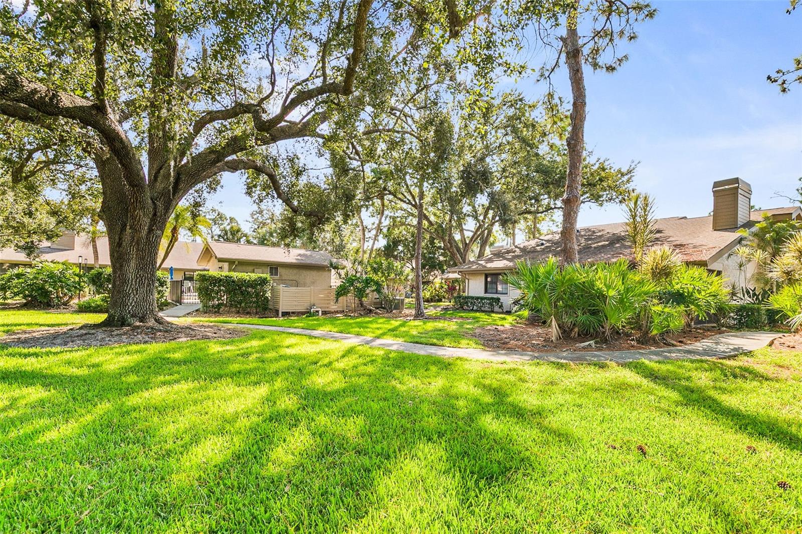 Image 54 of 60 For 5631 Pipers Waite  12