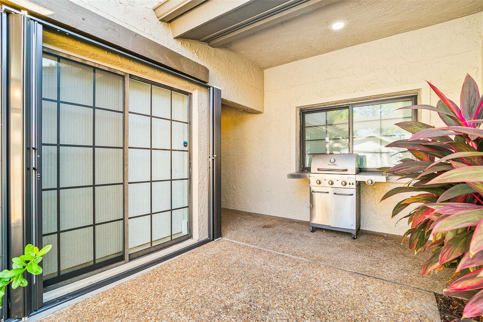 Image 7 of 60 For 5631 Pipers Waite  12