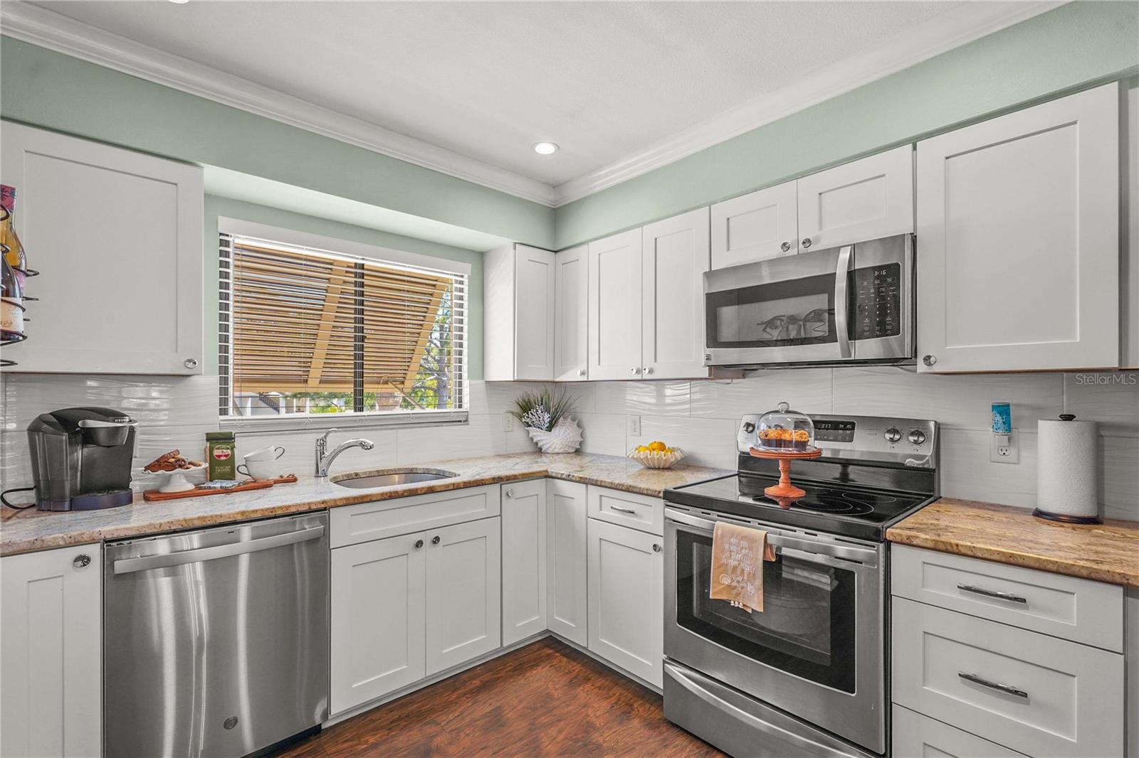 Image 16 of 52 For 5275 Willow Links 50