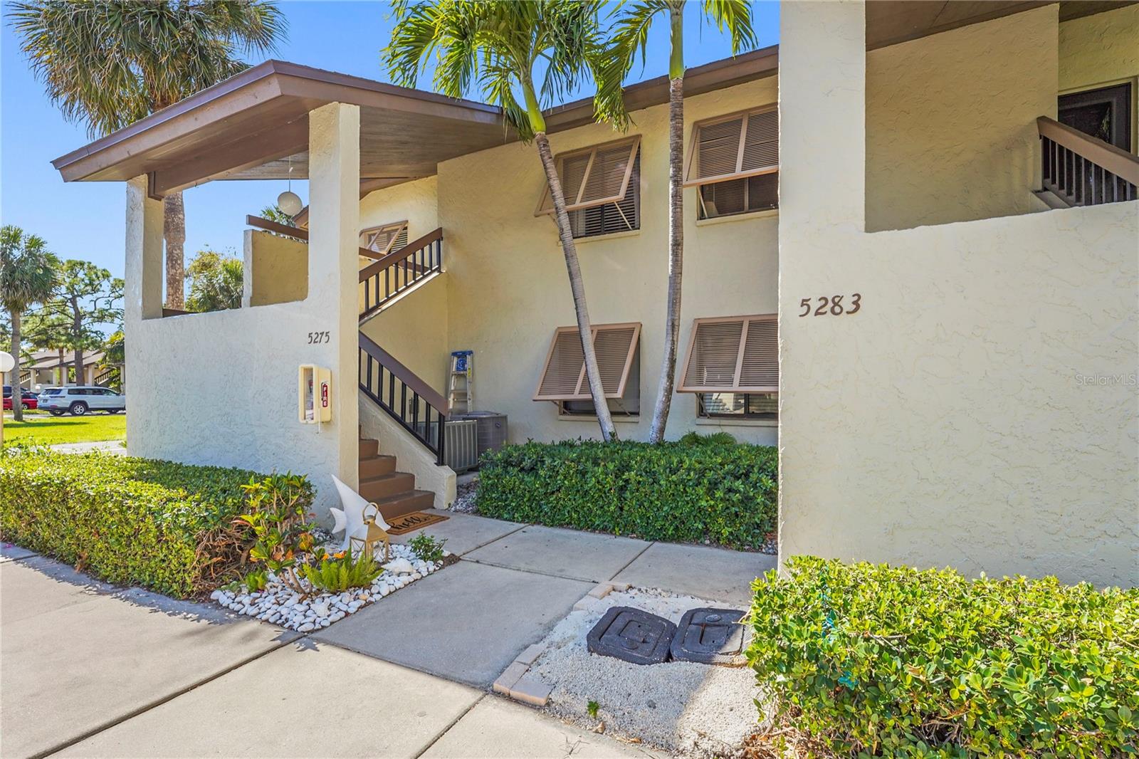 Image 43 of 52 For 5275 Willow Links 50