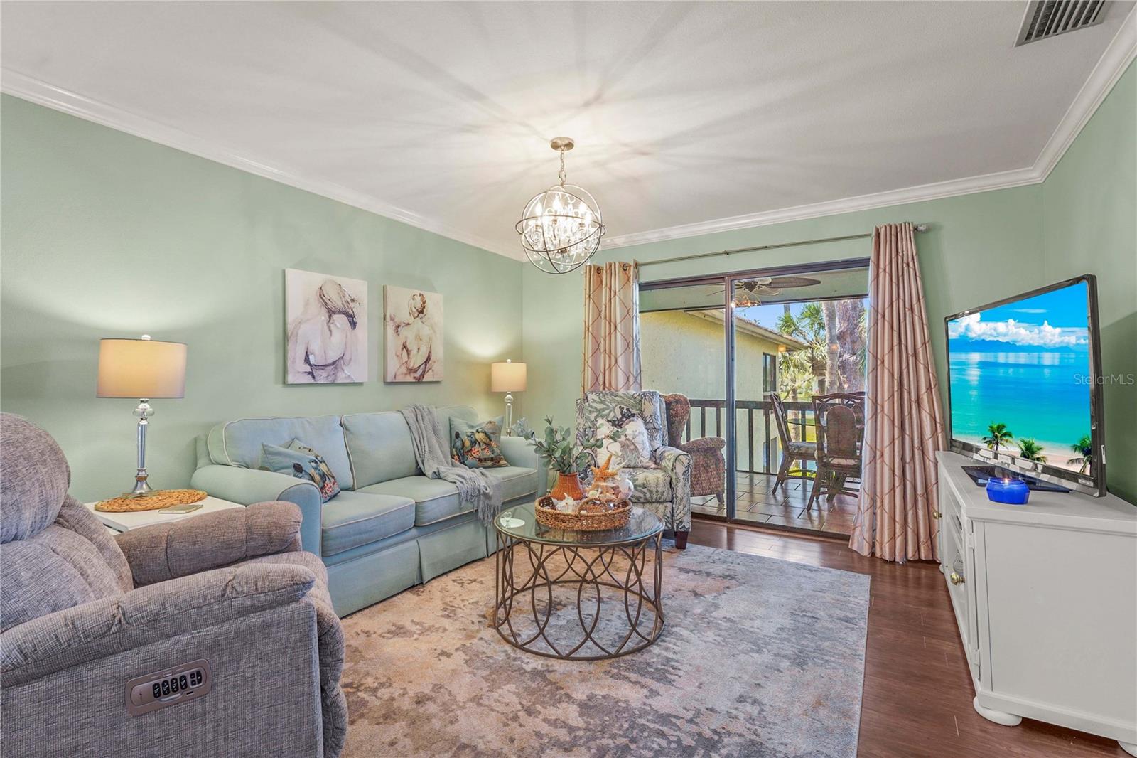 Image 7 of 52 For 5275 Willow Links 50