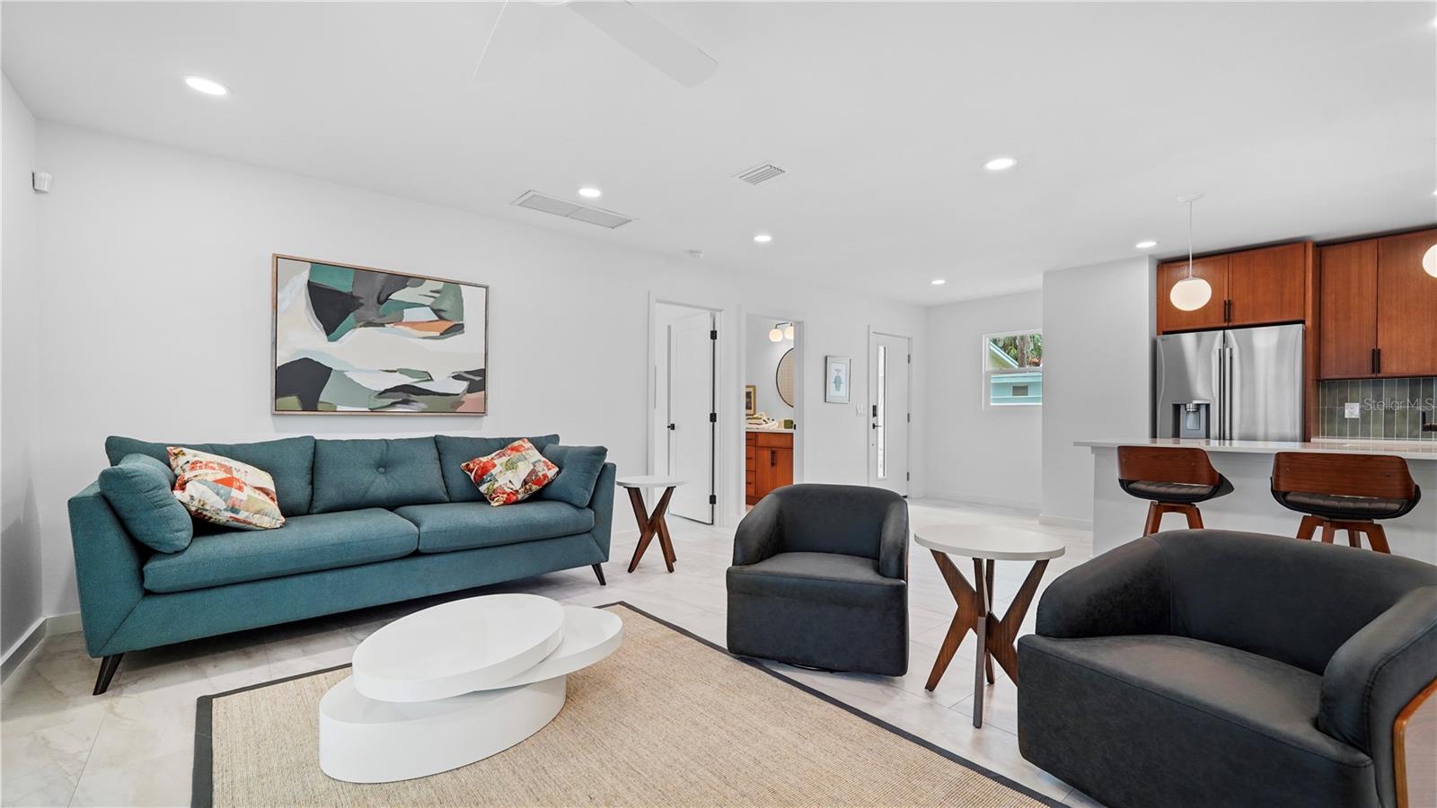 Image 12 of 48 For 160 Harrison Drive 7