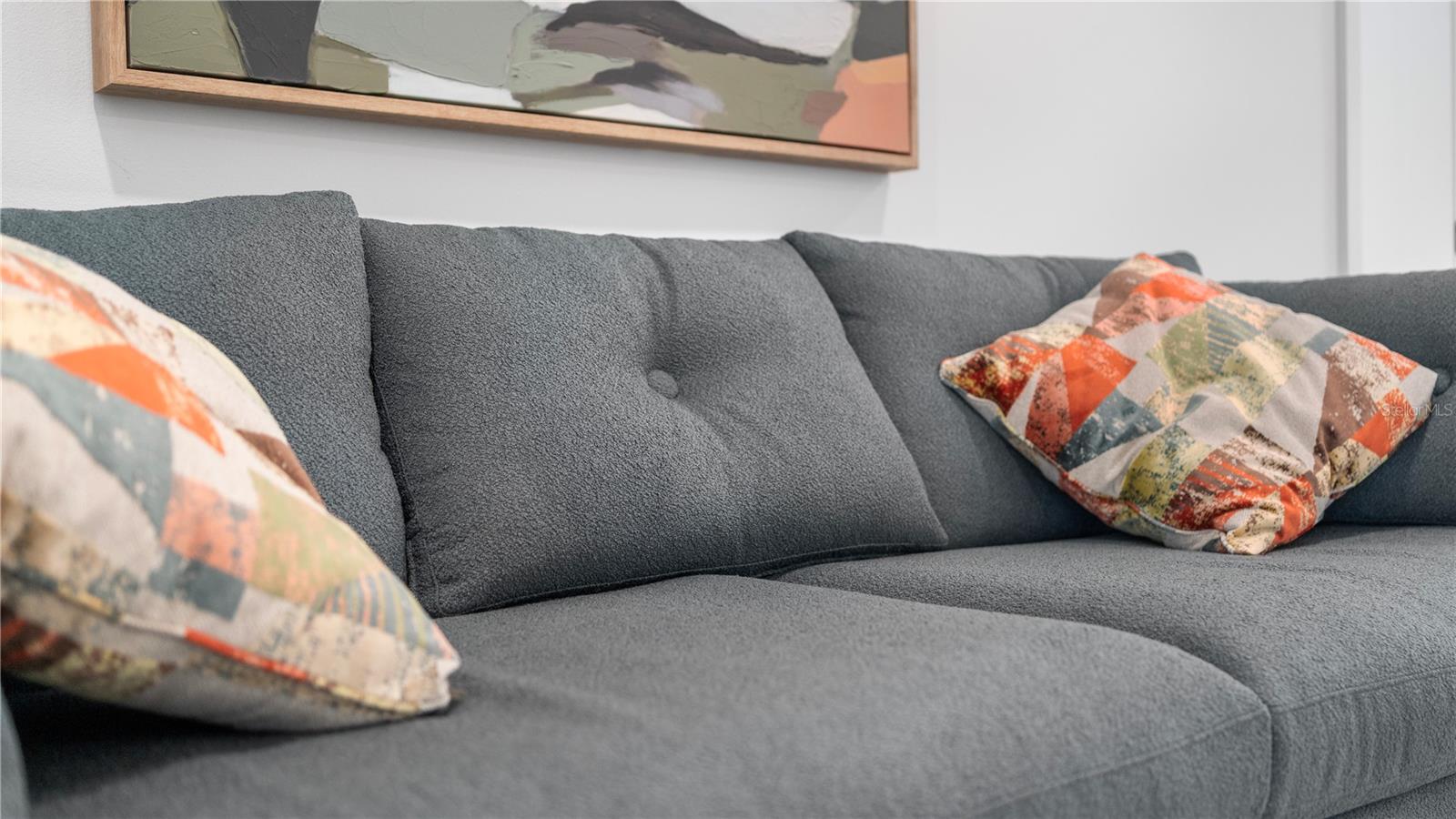 Image 13 of 48 For 160 Harrison Drive 7