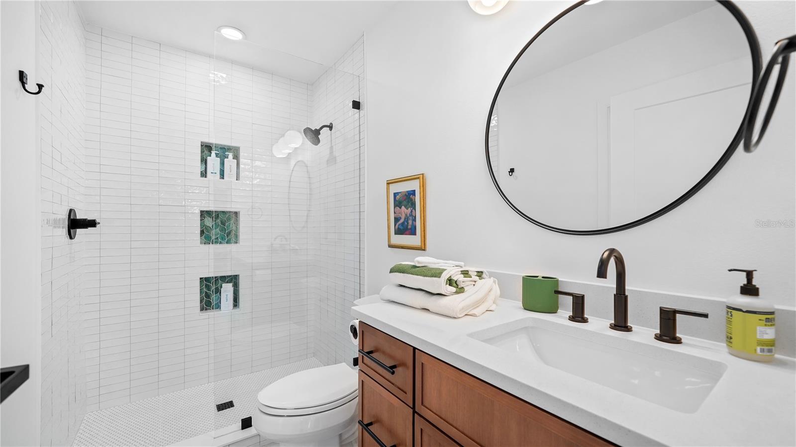 Image 17 of 48 For 160 Harrison Drive 7