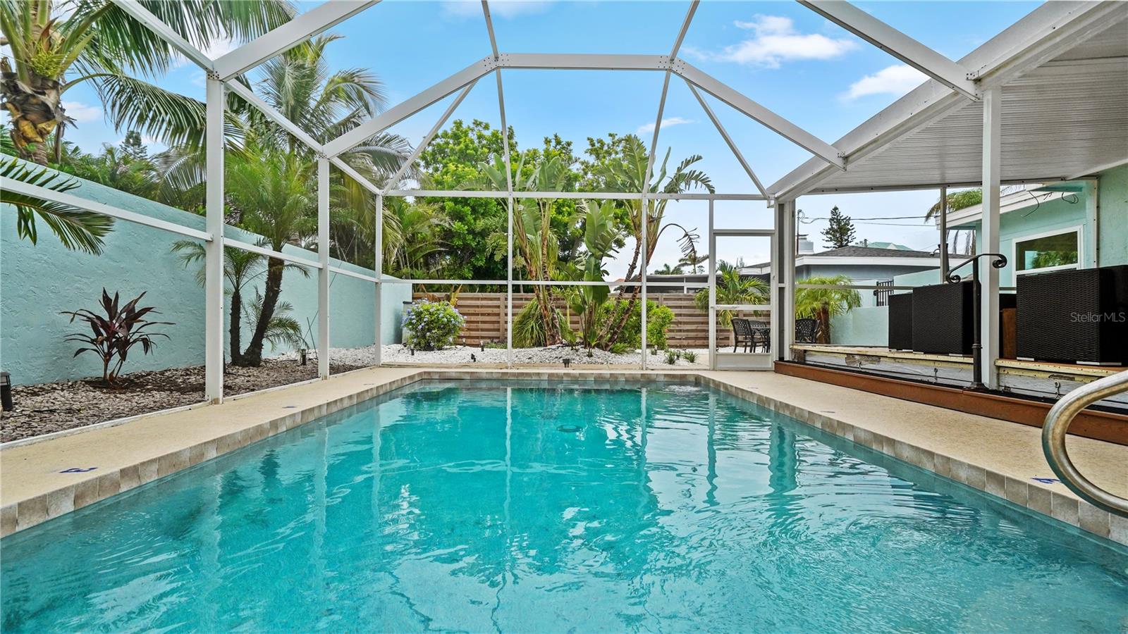 Image 23 of 48 For 160 Harrison Drive 7