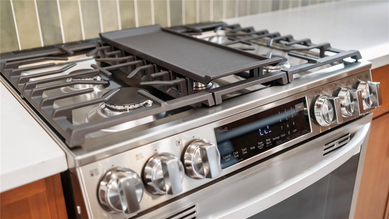 Image 8 of 48 For 160 Harrison Drive 7