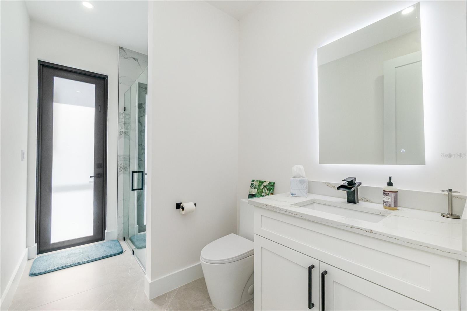 Image 16 of 44 For 126 20th Street