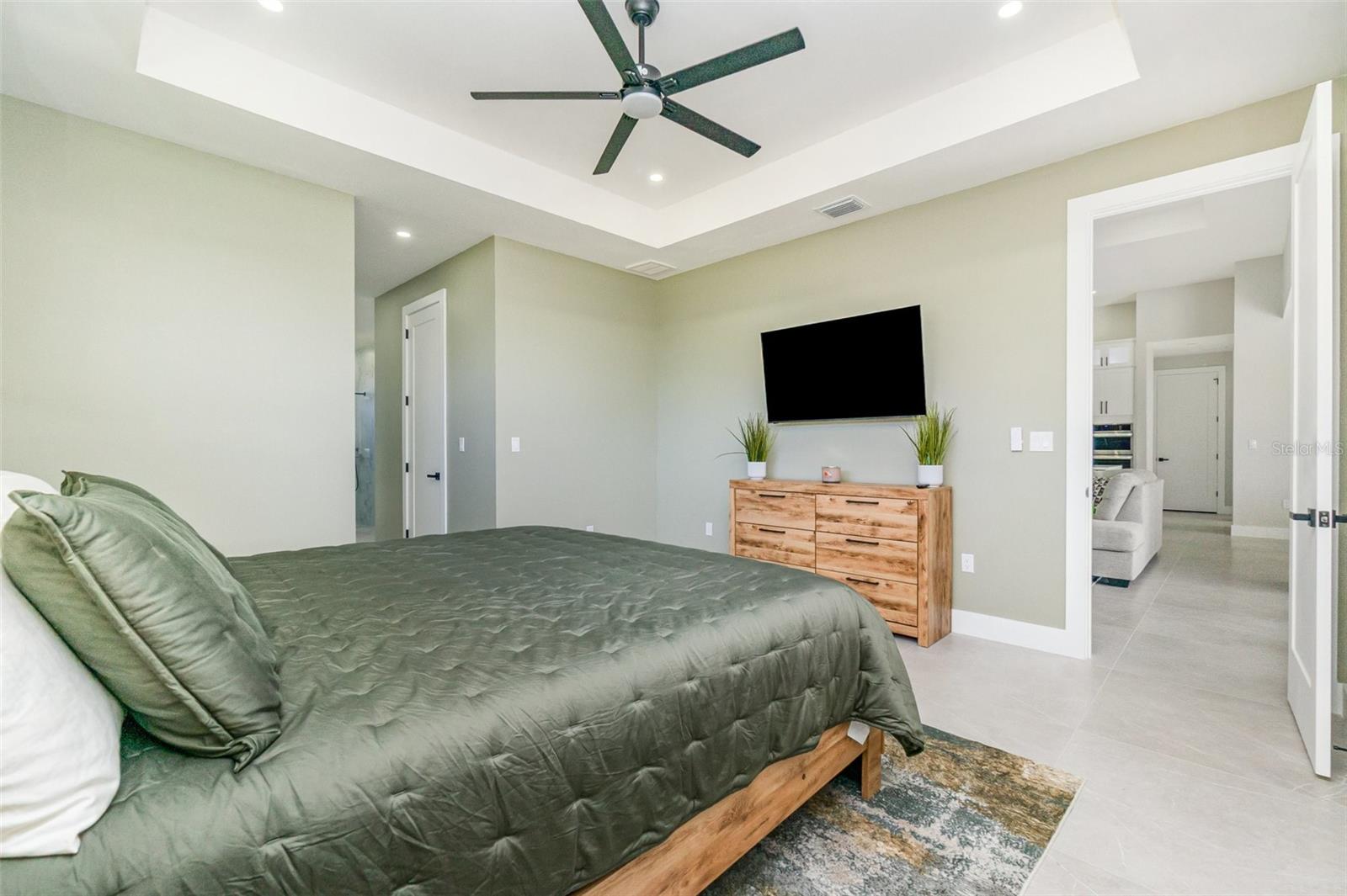 Image 18 of 44 For 126 20th Street